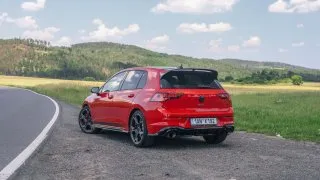 Volkswagen Golf GTI Edition 50
