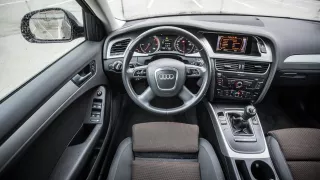 Audi A4 Allroad 2.0 TDI CR interiér 6