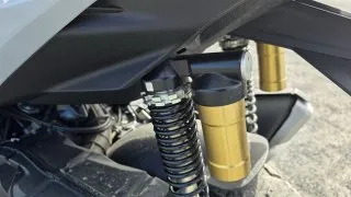 Aprilia SR GT 400
