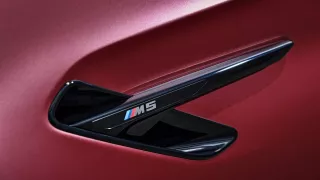 BMW M5 2018 First Edition 13