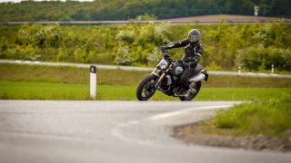 Ducati Scrambler 1100 jízdní 4