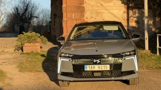 DS N°4 PLUG-IN HYBRID