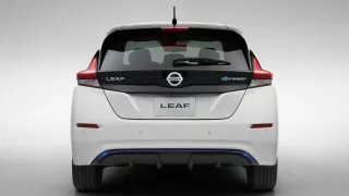 Nový Nissan Leaf je tu. Vypadá dobře a ujede 380 k