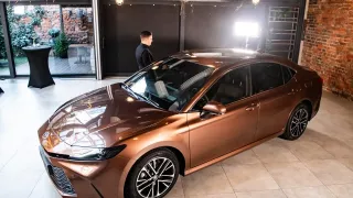 Toyota Camry 2025