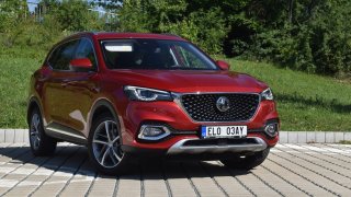 Porovnání dne: Nejlevnější plug-in hybridní SUV na trhu MG eHS vs. Hyundai Tucson PHEV