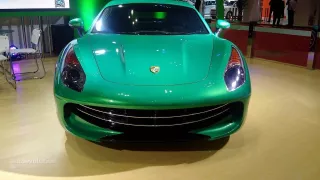Čínská kopie Porsche a Ferrari