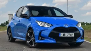 Toyota Yaris FL