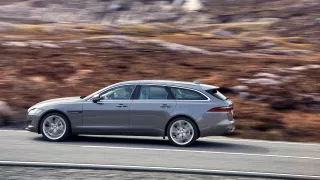 Jaguar XF Sportbrake, sportovní rodinný kombík 15