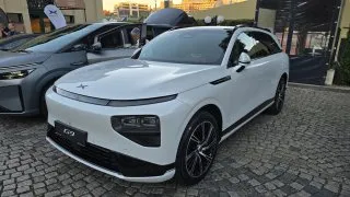 Xpeng G9