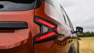Dacia Bigster hybrid 155