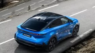Alpine A390