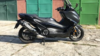 Yamaha TMAX 560