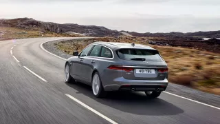 Jaguar XF Sportbrake, sportovní rodinný kombík 14