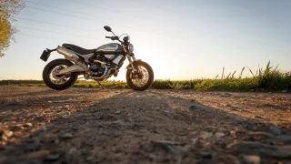 Ducati Scrambler 1100 statické a detaily 24