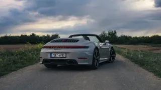 Porsche 911 Carrera Cabriolet