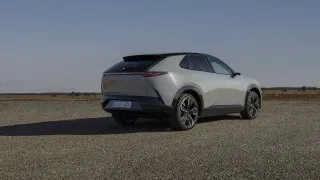 Mazda CX-6e