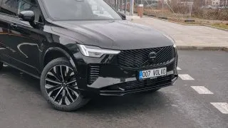 Volvo XC90 T8 Black Edition