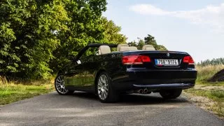 BMW 330i Convertible E93