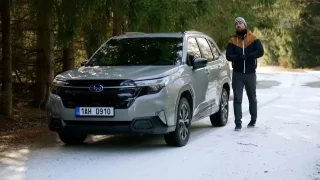 Recenze Subaru Forester e-Boxer