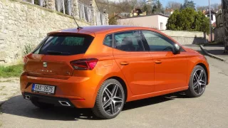 SEAT IBIZA 1.5 TSI - exteriér 2