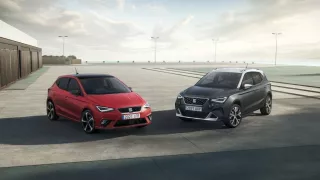 Seat modernizoval Ibizu a Aronu. Mají nový interiér, výbavy i asistenční systémy