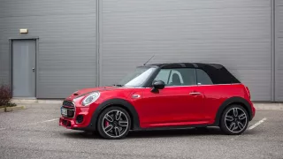 MINI JCW Cabrio - exteriér 7