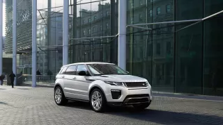 1. Range Rover Evoque