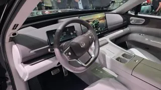 Leapmotor na autosalonu v Paříži