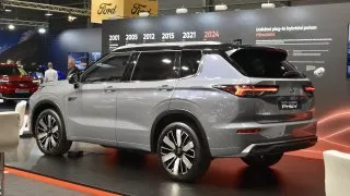 Nové Mitsubishi Outlander PHEV