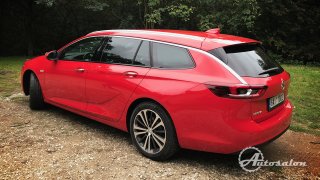 Opel Insignia Sport Tourer 2