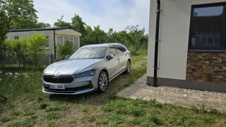 škoda Superb Combi 2.0 TDI 110 kW Selection