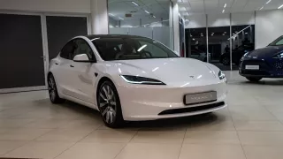 Tesla Model 3 Highland