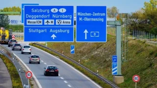 Při cestě autem do Německa se bez návštěvy STK neobejdete. Můžete snadno dostat pokutu 2400 korun