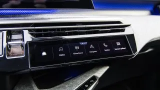 Peugeot E-5008 Dual Motor