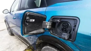 Peugeot E-5008 Dual Motor