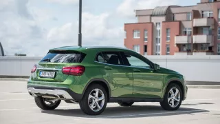 Mercedes-Benz GLA je po faceliftu opět šik. 4