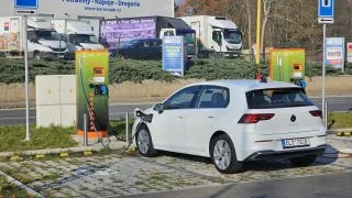 Volkswagen Golf eHybrid