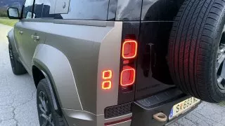 Land Rover Defender OCTA