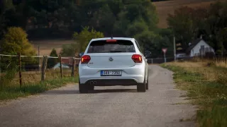 Silnice druhé a třetí třídy, tam Polu GTI ujede má