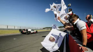 Porsche 919 Hybrid Evo rekord na Nürburgringu