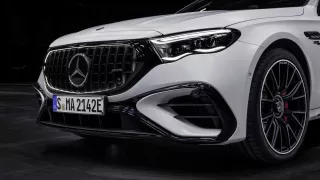 Mercedes-AMG E 53 HYBRID 4MATIC+: