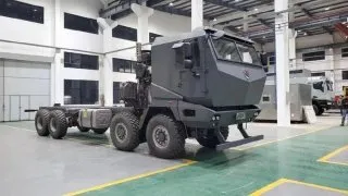 Tatra 8x8 obytný speciál