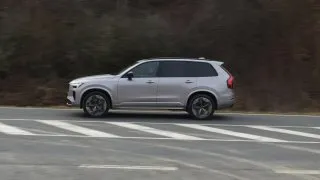Volvo XC90 B5