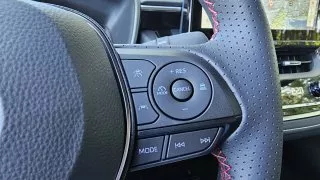 Toyota Corolla sedan 1.8 Hybrid GR Sport