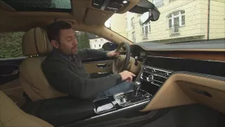 Nové Bentley Flying Spur má špiónskou palubku. Může vypadat třikrát jinak