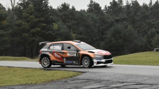 Projeli jsme se v nejnovější Fabii RS Rally2. Je to nejlepší soutěžní škodovka v historii