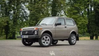 Lada Niva Legend