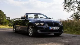 BMW 330i Convertible E93