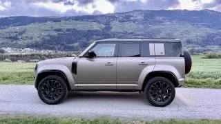 Land Rover Defender OCTA