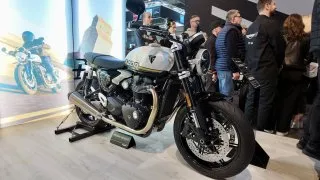 Motocykl Praha